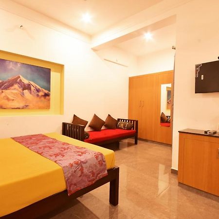 Bharathi Residhome ปอนดิเชอรี ภายนอก รูปภาพ