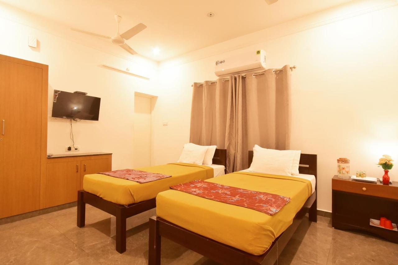 Bharathi Residhome ปอนดิเชอรี ภายนอก รูปภาพ