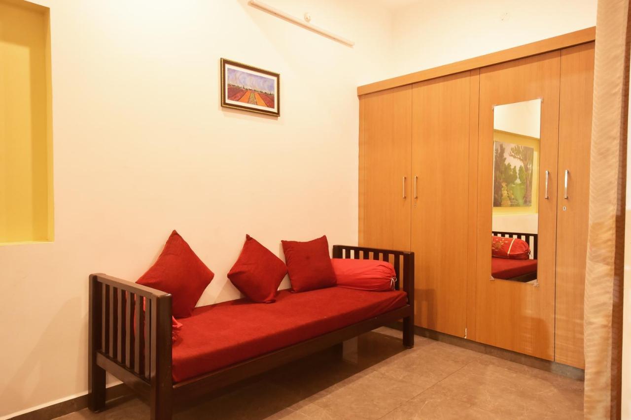 Bharathi Residhome ปอนดิเชอรี ภายนอก รูปภาพ