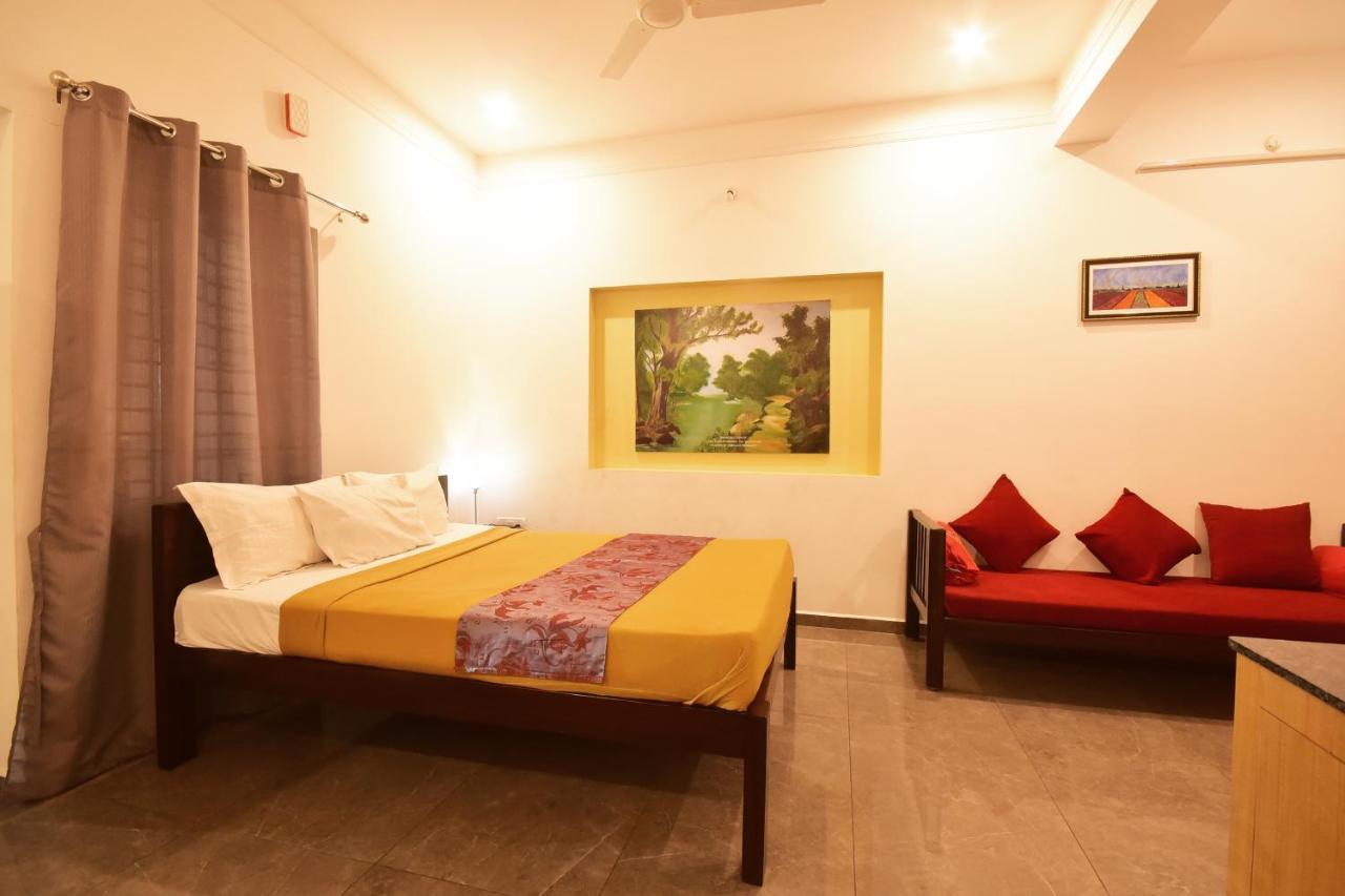 Bharathi Residhome ปอนดิเชอรี ภายนอก รูปภาพ