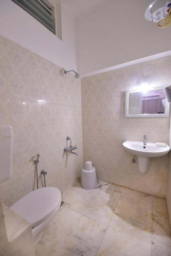 Bharathi Residhome ปอนดิเชอรี ภายนอก รูปภาพ